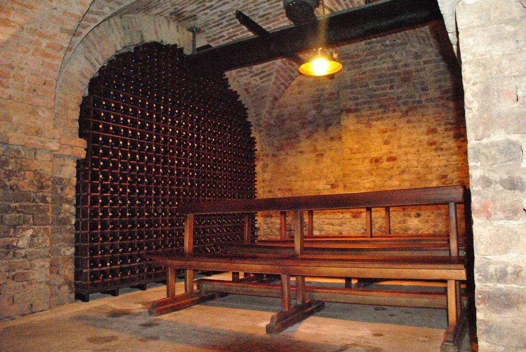 Casa Dei Frati Hotel Asti Kültér fotó