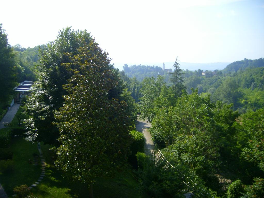 Casa Dei Frati Hotel Asti Szoba fotó