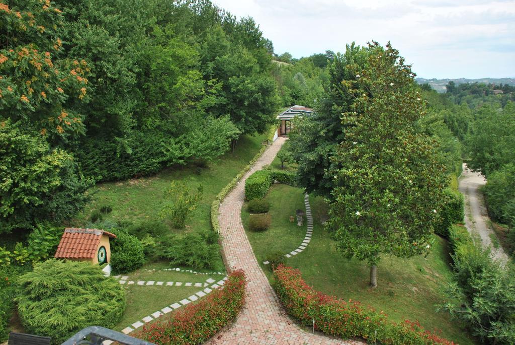 Casa Dei Frati Hotel Asti Szoba fotó